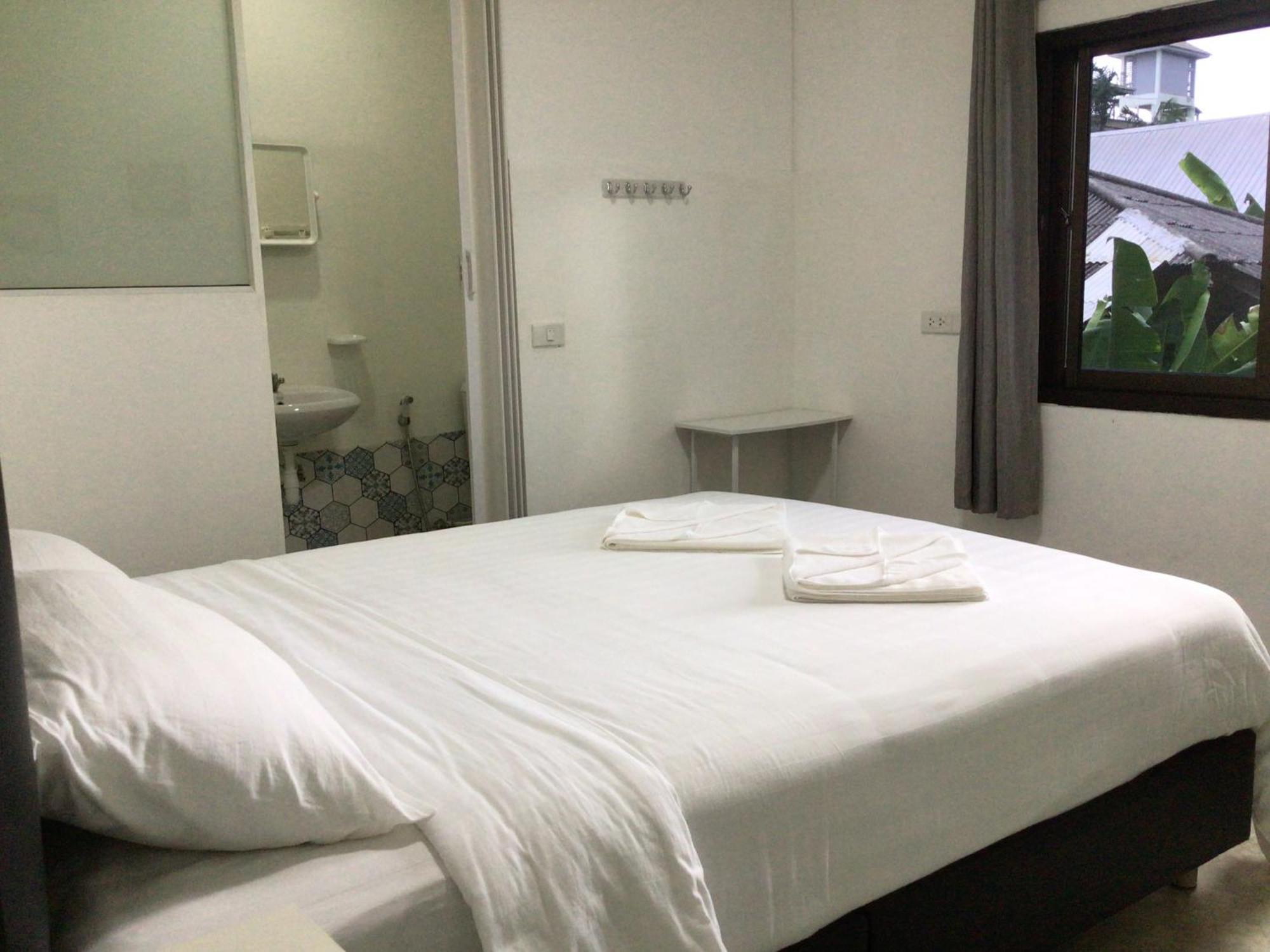 Baan Talay Hostel Koh Mak Eksteriør billede